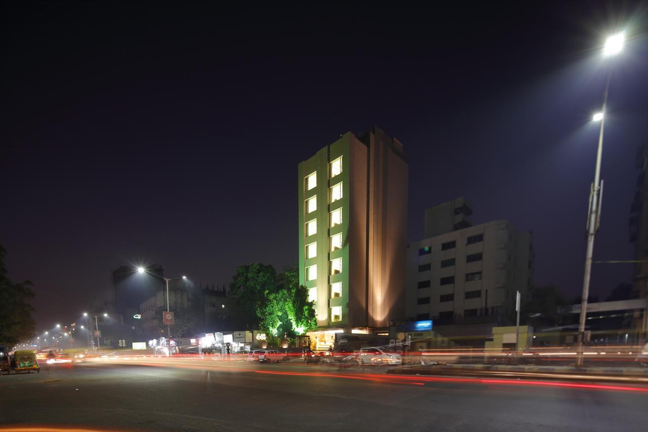 Hotel 440, A Serene Stay Ahmedabad Exterior photo